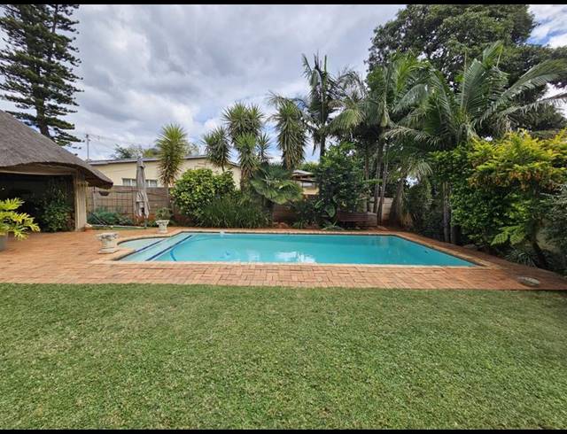 3 BEDROOM HOUSE FOR SALE IN SINOVILLE